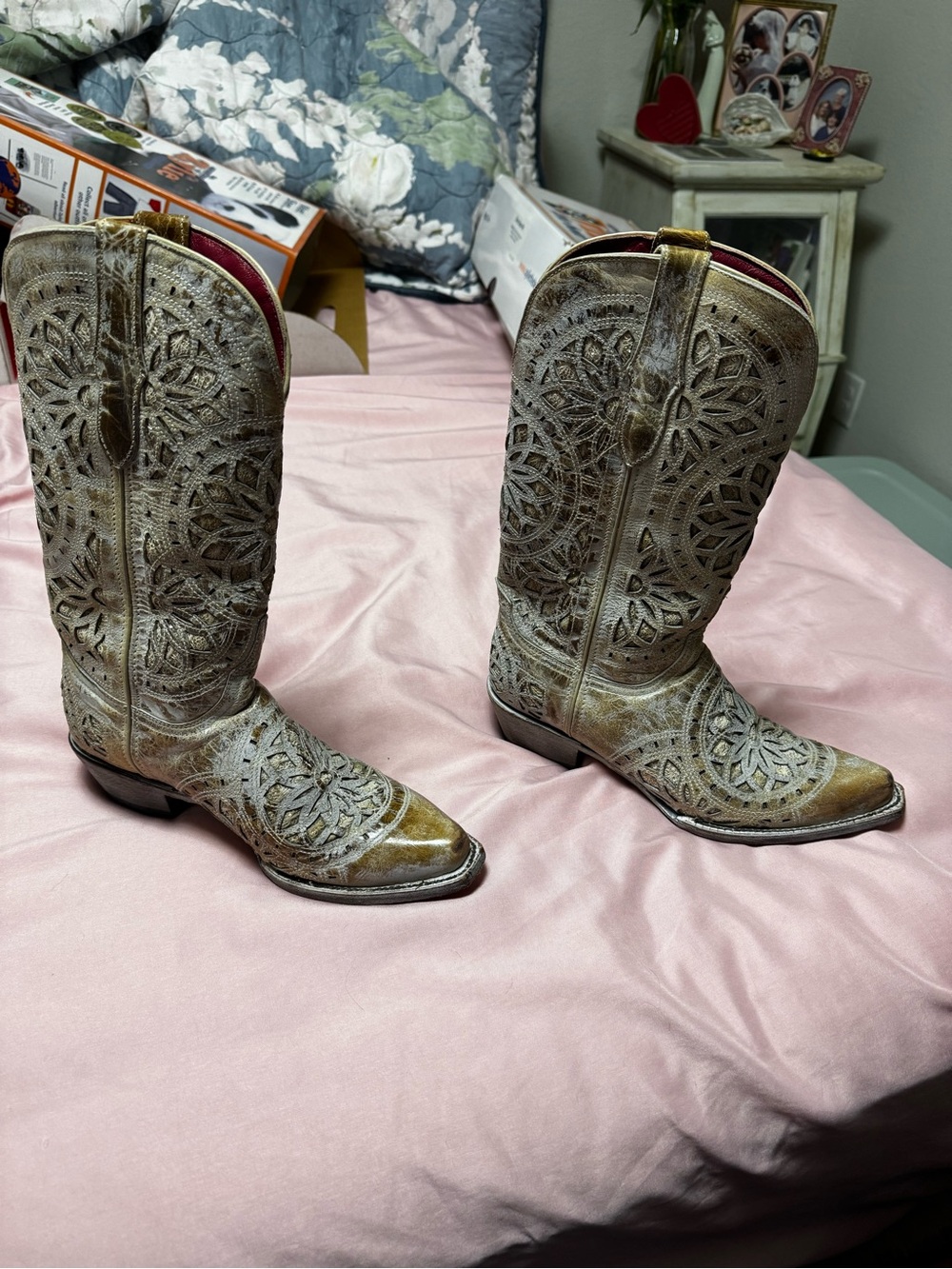 Ferrini Boots | size 9